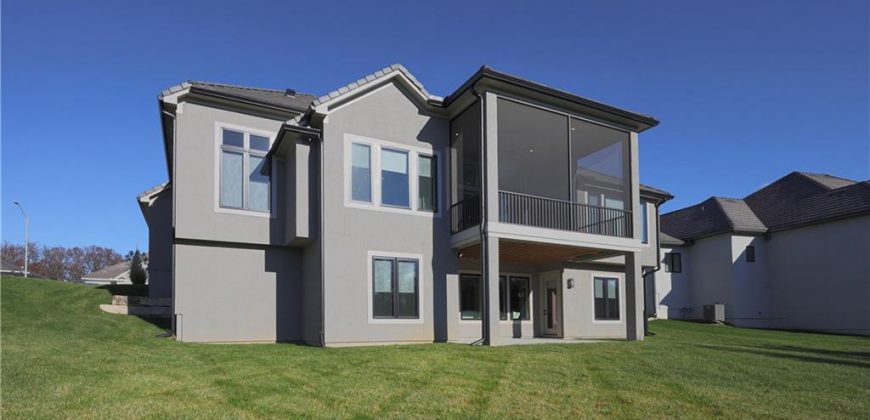 Homes for Sale in Kansas City, MO 64151 | 5818 N Lucerne Avenue