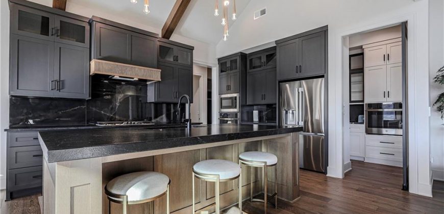 Homes for Sale in Kansas City, MO 64151 | 5818 N Lucerne Avenue