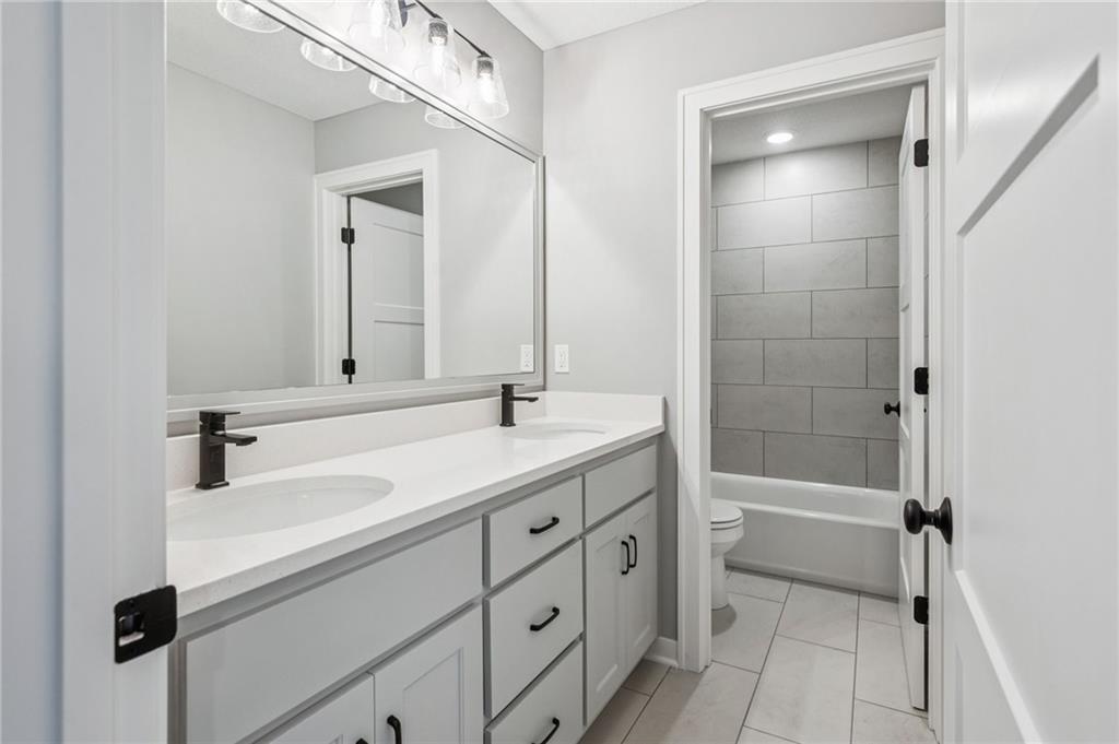 Homes for Sale in Liberty, MO 64068 | 1985  Longview Drive