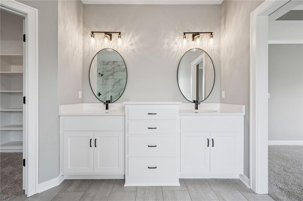 Homes for Sale in Liberty, MO 64068 | 1985  Longview Drive