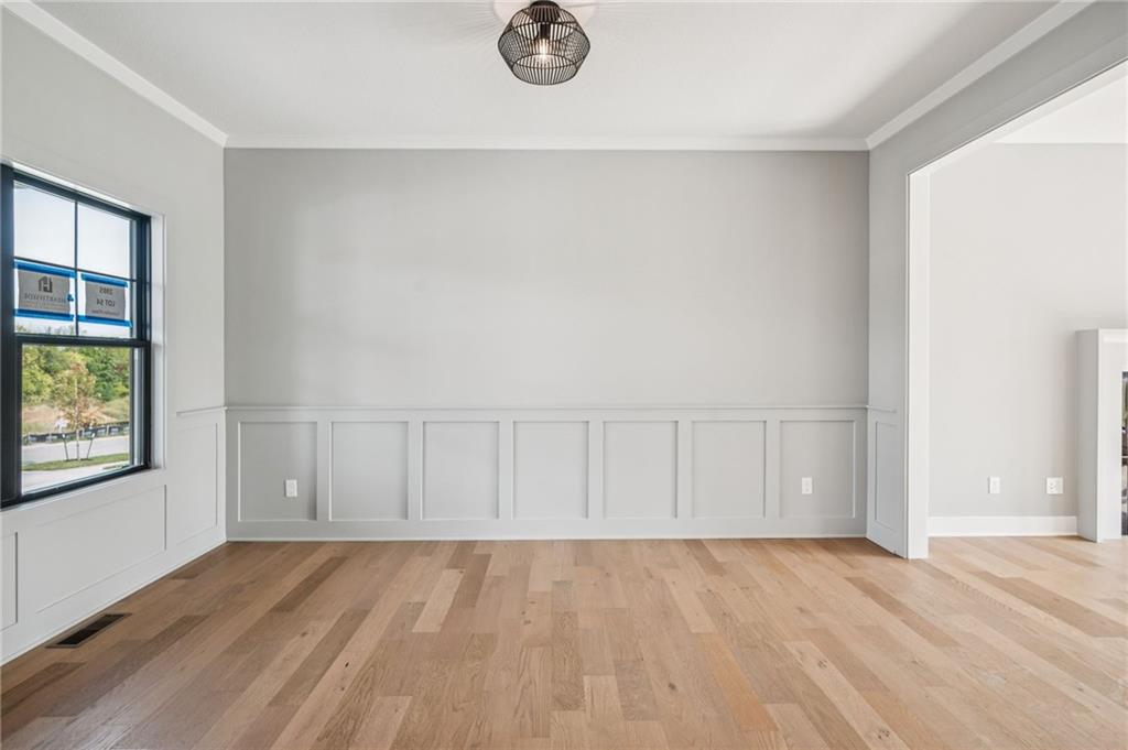 Homes for Sale in Liberty, MO 64068 | 1985  Longview Drive