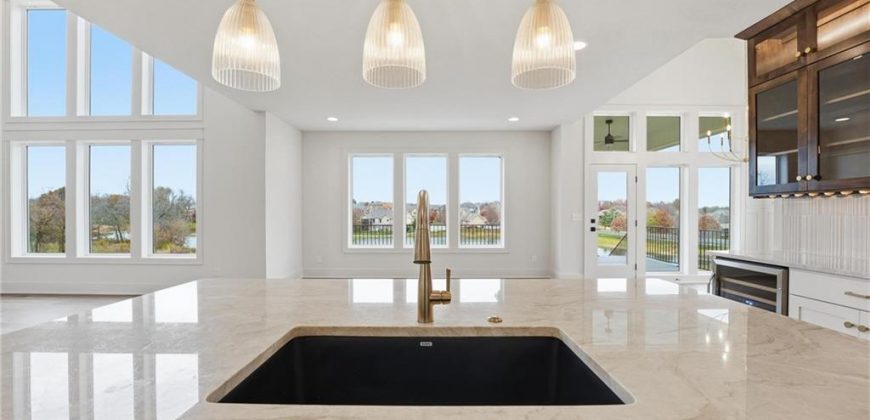 Homes for Sale in Kansas City, MO 64155 | 2304 NE Shoal Creek Parkway