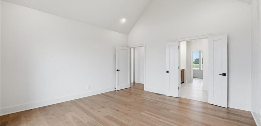 Homes for Sale in Kansas City, MO 64155 | 2304 NE Shoal Creek Parkway