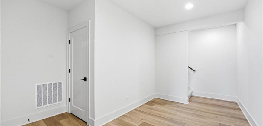 Homes for Sale in Kansas City, MO 64155 | 2304 NE Shoal Creek Parkway