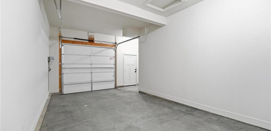 Homes for Sale in Kansas City, MO 64155 | 2304 NE Shoal Creek Parkway