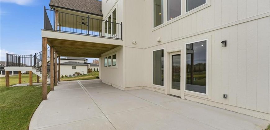 Homes for Sale in Kansas City, MO 64155 | 2304 NE Shoal Creek Parkway