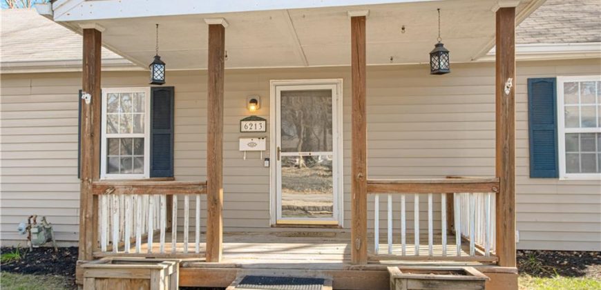 Homes for Sale in Oakview, MO 64118 | 6213 N Harrison Street