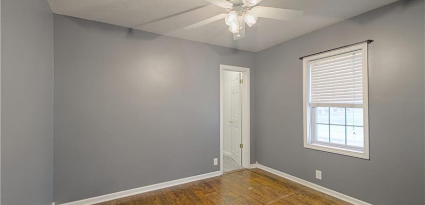 Homes for Sale in Oakview, MO 64118 | 6213 N Harrison Street