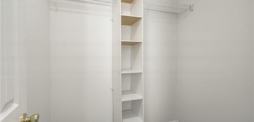 Homes for Sale in Oakview, MO 64118 | 6213 N Harrison Street