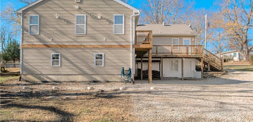 Homes for Sale in Oakview, MO 64118 | 6213 N Harrison Street