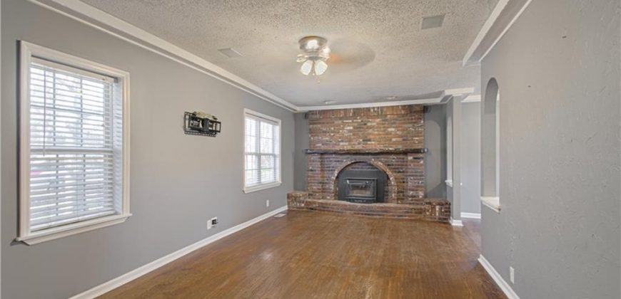 Homes for Sale in Oakview, MO 64118 | 6213 N Harrison Street