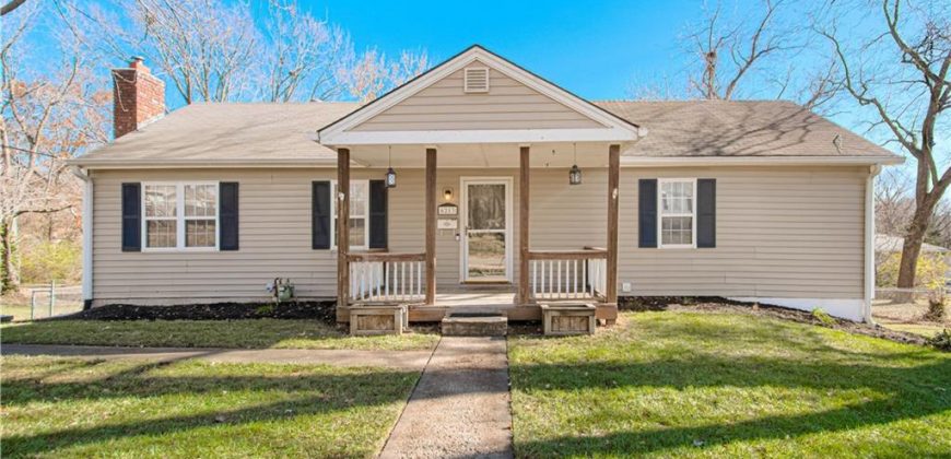 Homes for Sale in Oakview, MO 64118 | 6213 N Harrison Street