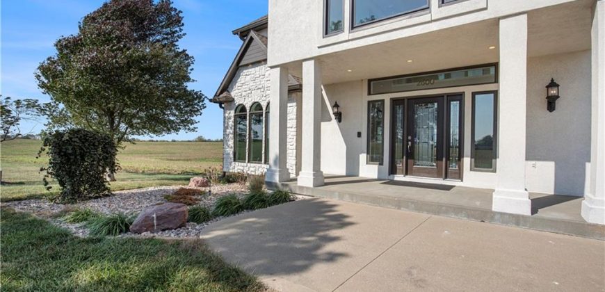 Homes for Sale in Kansas City, MO 64154 | 2600 NW 108th Street