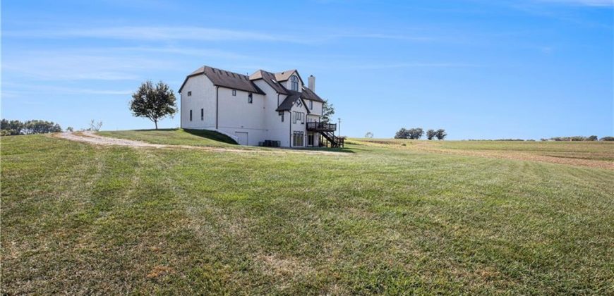 Homes for Sale in Kansas City, MO 64154 | 2600 NW 108th Street