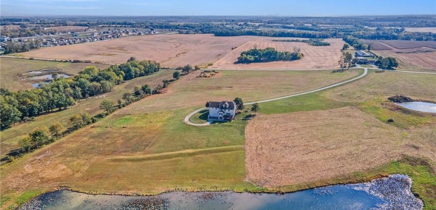 Homes for Sale in Kansas City, MO 64154 | 2600 NW 108th Street