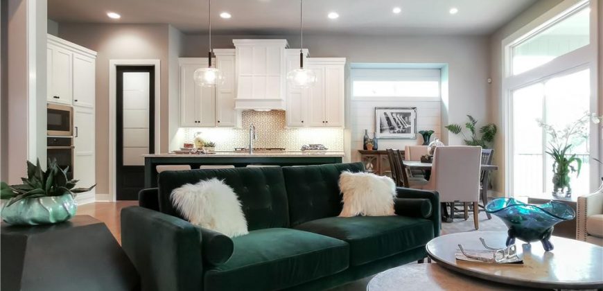 Homes for Sale in Kansas City, MO 64151 | 7003 N Polk Avenue