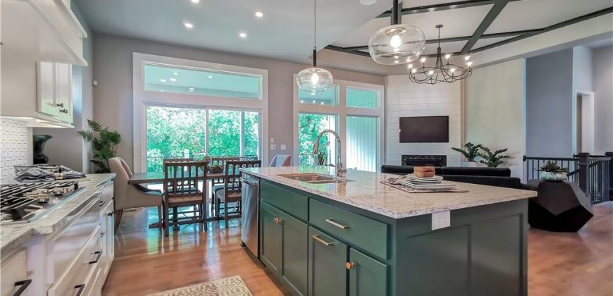 Homes for Sale in Kansas City, MO 64151 | 7003 N Polk Avenue