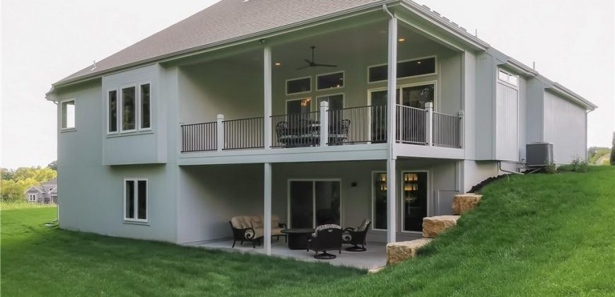 Homes for Sale in Kansas City, MO 64151 | 7003 N Polk Avenue