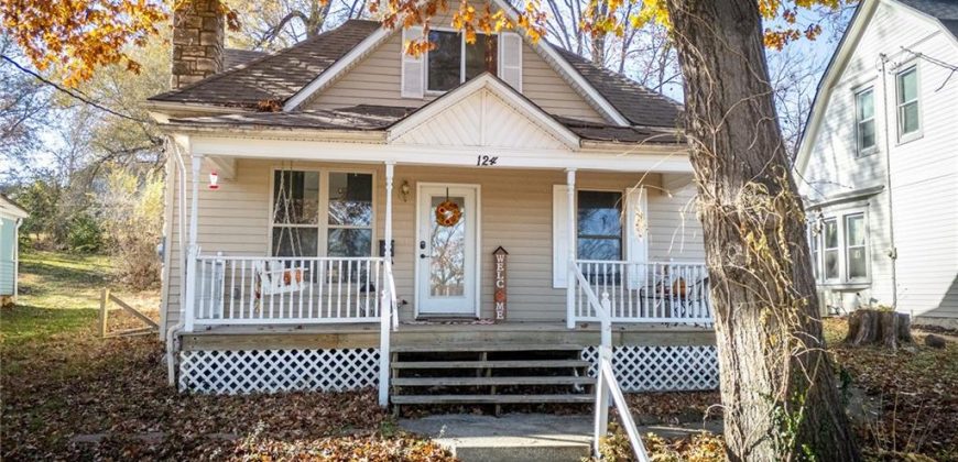 Homes for Sale in Excelsior Springs, MO 64024 | 124  Wildwood Street