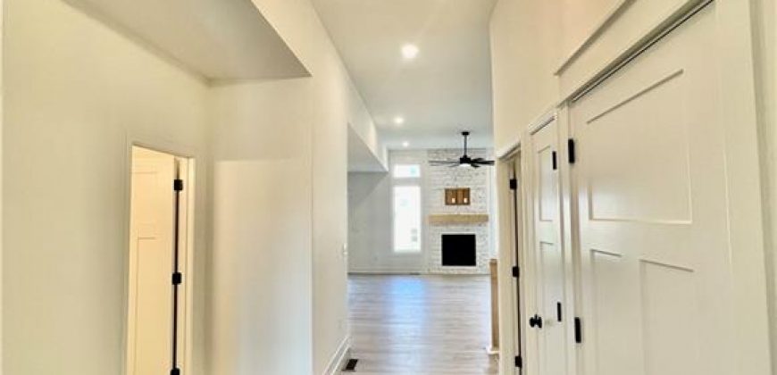 Homes for Sale in Liberty, MO 64068 |   2185 Heritage Circle