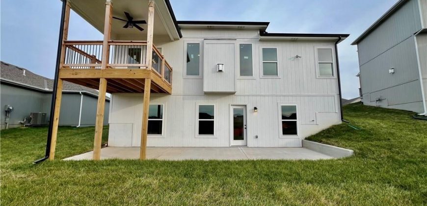 Homes for Sale in Liberty, MO 64068 |   2185 Heritage Circle