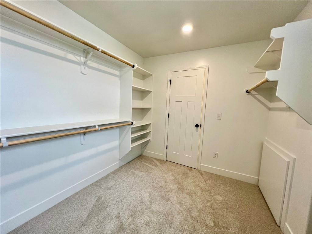 Homes for Sale in Liberty, MO 64068 | 1972  Longview Drive