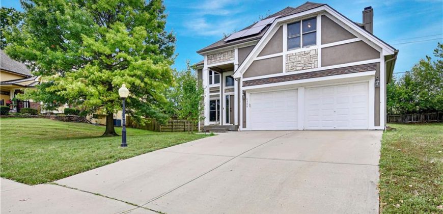 Homes for Sale in Kansas City, MO 64119 | 6700 N Charleston Drive