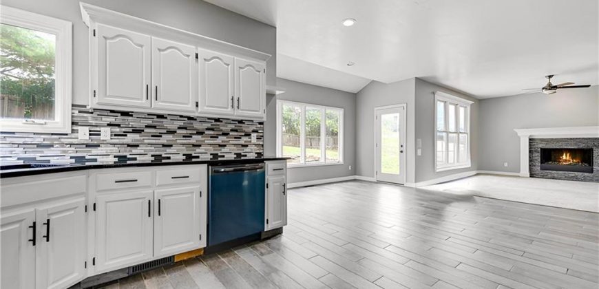 Homes for Sale in Kansas City, MO 64119 | 6700 N Charleston Drive