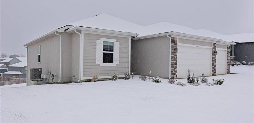 Homes for Sale in Kansas City, MO 64157 | 11721 N Lane Avenue