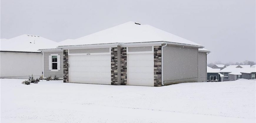 Homes for Sale in Kansas City, MO 64157 | 11721 N Lane Avenue