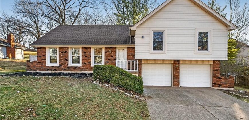 Homes for Sale in Kansas City, MO 64151 | 7407 N Granby Avenue