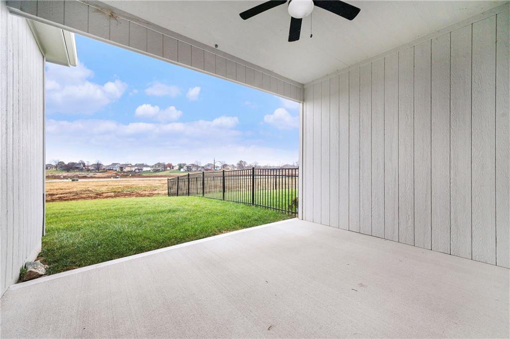 Homes for Sale in Smithville, MO 64089 | 709  Ridge Drive