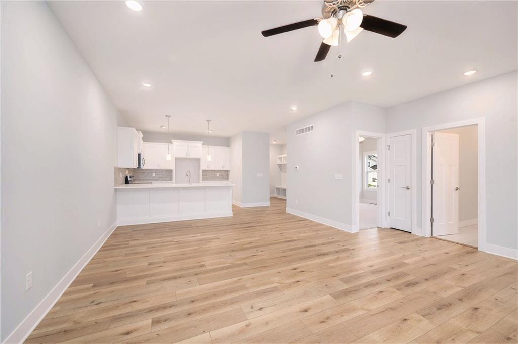 Homes for Sale in Smithville, MO 64089 | 709  Ridge Drive