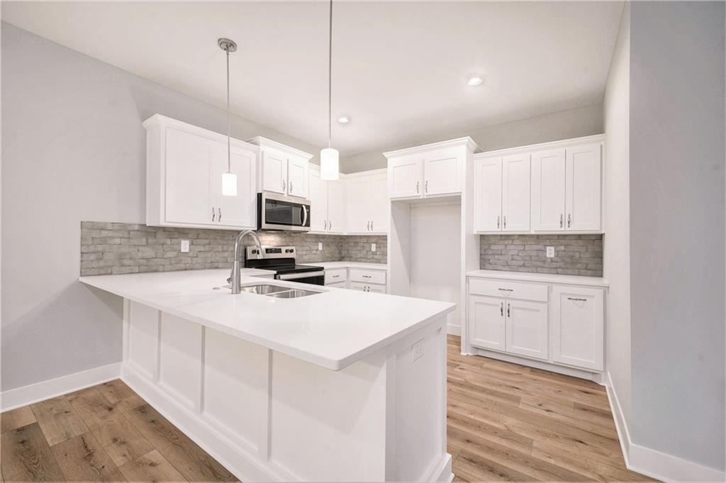 Homes for Sale in Smithville, MO 64089 | 709  Ridge Drive