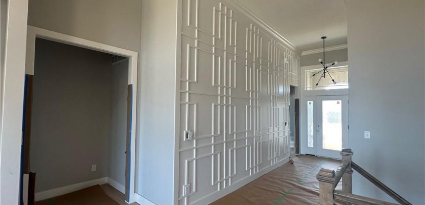 Homes for Sale in Parkville, MO 64152 | 7040 NW Forest Lakes Drive