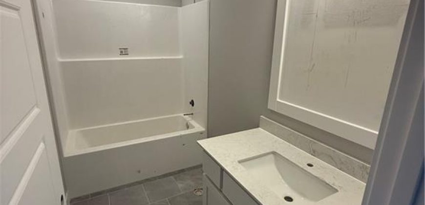 Homes for Sale in Parkville, MO 64152 | 7040 NW Forest Lakes Drive