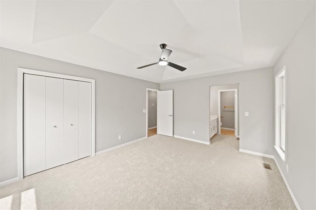 Homes for Sale in Gladstone, MO 64119 | 7109 N Indiana Street