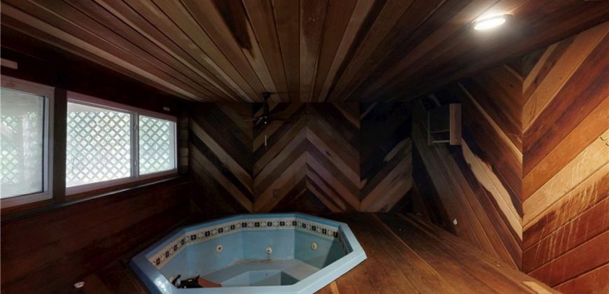 Homes for Sale in Kansas City, MO 64118 | 600 NW 66th Street