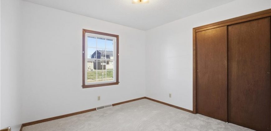 Homes for Sale in Kansas City, MO 64152 | 6929 NW 80th Street