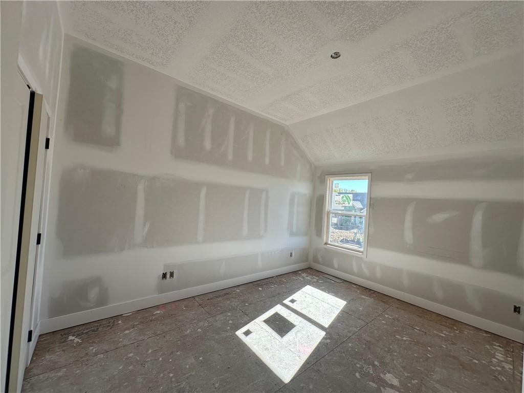 Homes for Sale in Parkville, MO 64152 | 7040 NW Yulich Court