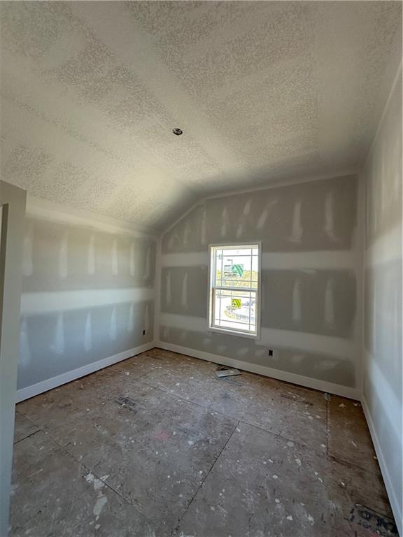 Homes for Sale in Parkville, MO 64152 | 7040 NW Yulich Court