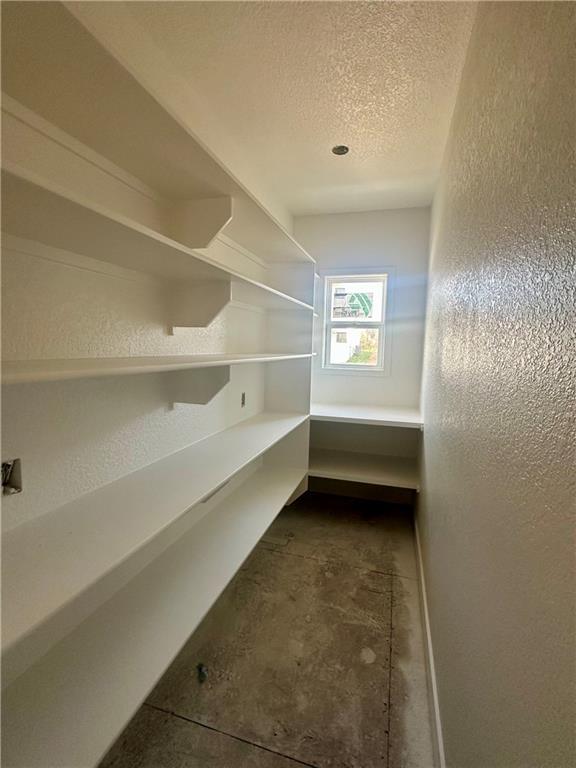 Homes for Sale in Parkville, MO 64152 | 7040 NW Yulich Court