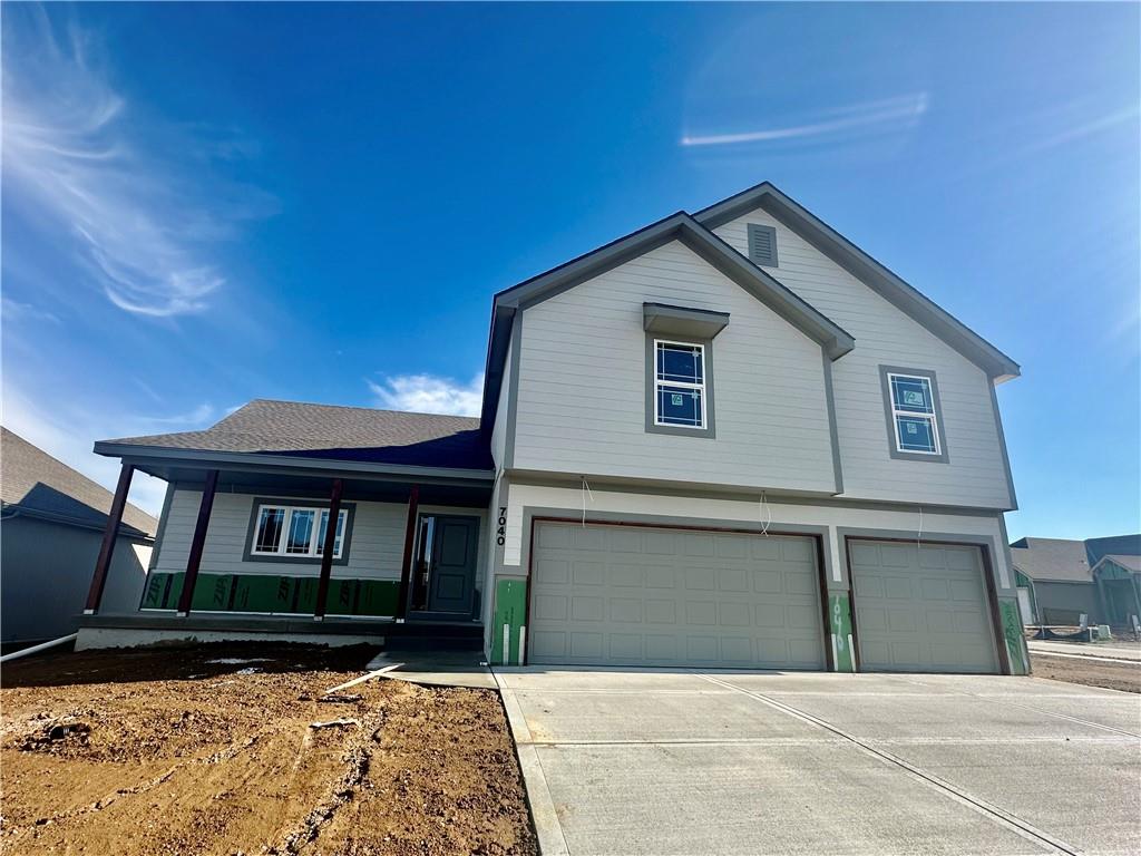 Homes for Sale in Parkville, MO 64152 | 7040 NW Yulich Court