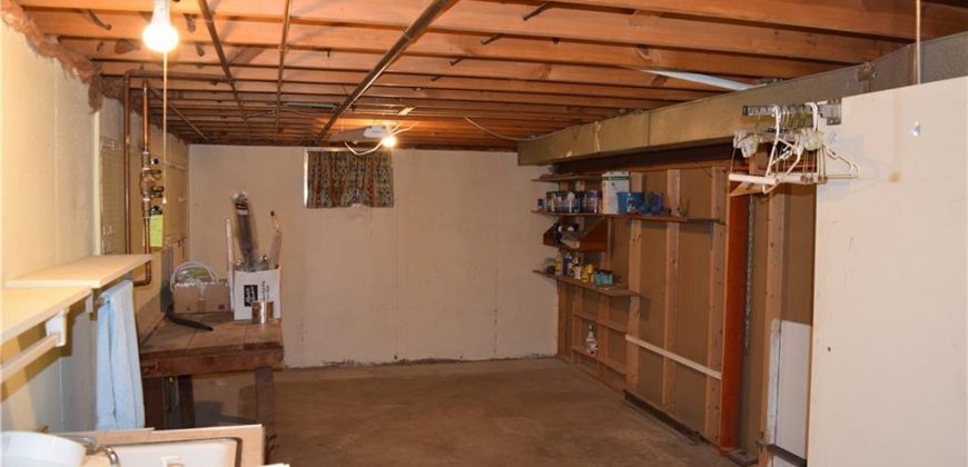 Homes for Sale in Gladstone, MO 64118 | 1612 NE Rosewood Drive