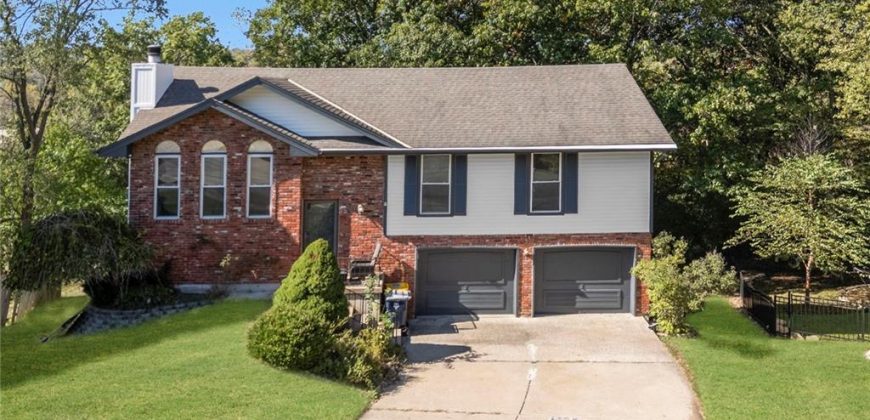 Homes for Sale in Kansas City, MO 64151 | 5826 N Delta Avenue