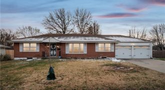 Homes for Sale in Kansas City, MO 64117 | 3225 NE 47th Street
