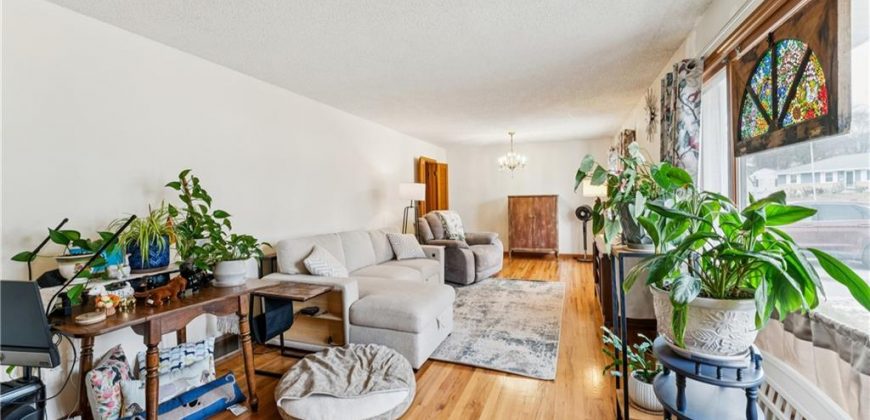 Homes for Sale in Kansas City, MO 64117 | 3225 NE 47th Street