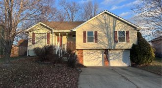 Homes for Sale in Pleasant Valley, MO 64068 | 6913  T Gabbert Drive