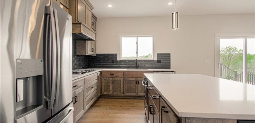 Homes for Sale in Kansas City, MO 64151 | 7551 NW Gower Avenue