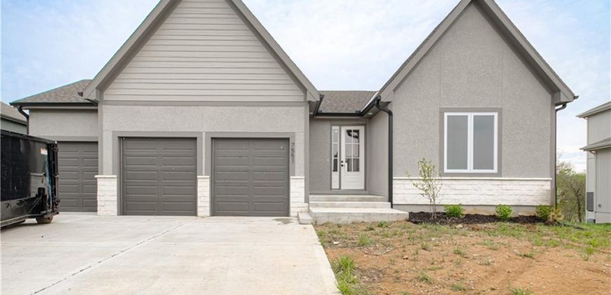 Homes for Sale in Kansas City, MO 64151 | 7551 NW Gower Avenue